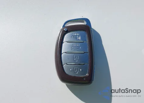 2019 Hyundai Sonata Hybrid Se z USA, uszkodzony, nr VIN KMHE24L30KA091826